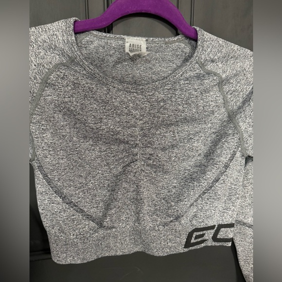 ECHT arise scrunch cropped long sleeve grey - Picture 3 of 7